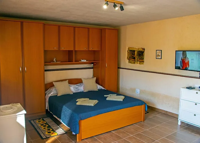 Rocks & Stars Vinkuran